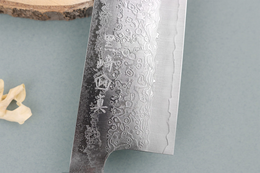 Faca de chef japonesa artesanal de 21 cm, Makoto Kurosaki Kodama VG10