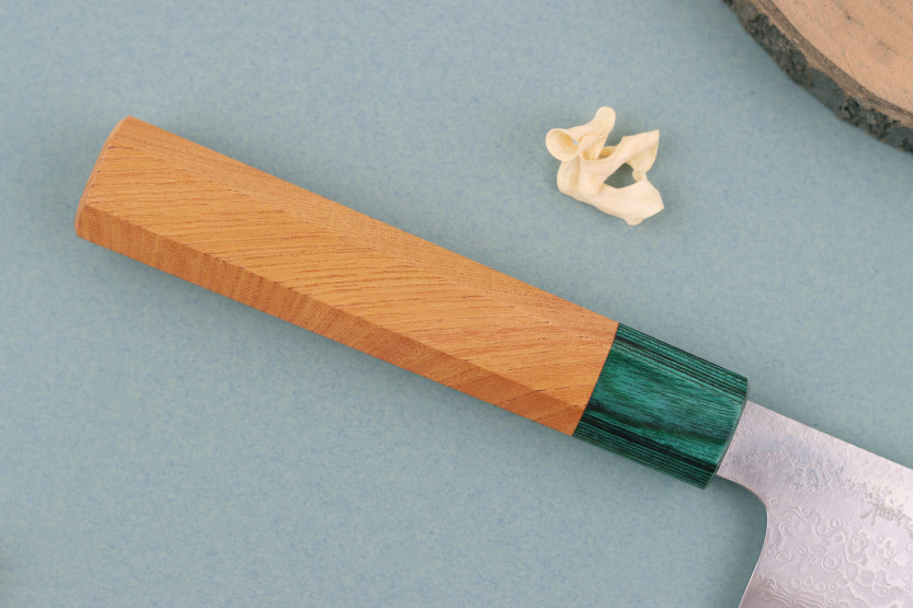 Faca de chef japonesa artesanal de 21 cm, Makoto Kurosaki Kodama VG10