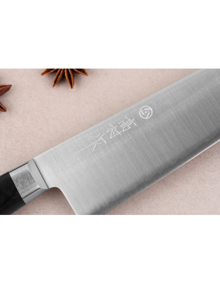 Coltello da chef giapponese artigianale Takamura VG10 lucido, 21 cm