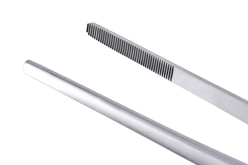 Pinça triangular para vestir 15 cm em aço inoxidável