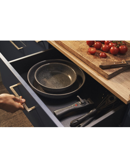 Set da cucina Ballarini Torre da 3 pezzi: 1 padella da 24 cm + 1 padella da 28 cm + 1 manico rimovibile