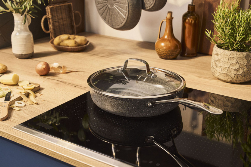 Ballarini Salina nonstick-stekpanna, 28 cm, med glaslock