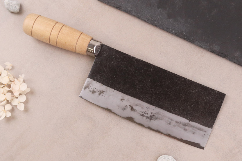 Håndlavet japansk kinesisk kokkekniv, 17 cm, Hatsukokoro Sentan Kurouchi Migaki, i ahorntræ