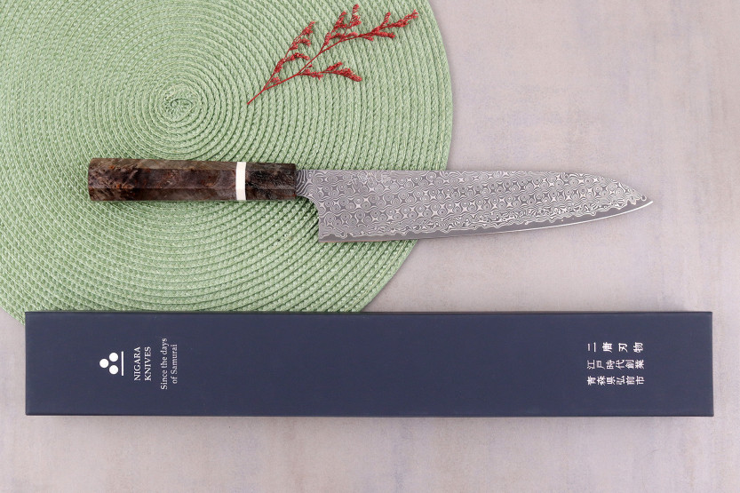 Coltello da chef giapponese artigianale da 23 cm Nigara Hamono Anmon Damasco SG2