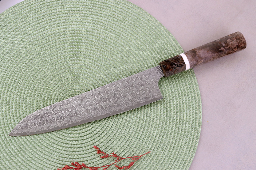 Coltello da chef giapponese artigianale da 23 cm Nigara Hamono Anmon Damasco SG2