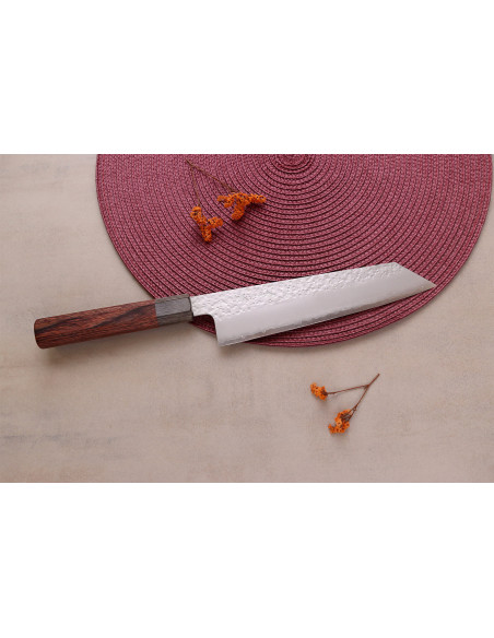 Faca japonesa artesanal Kiritsuke de 20 cm, marca Hado Shiosai, em aço VG10, com cabo em madeira de pakka