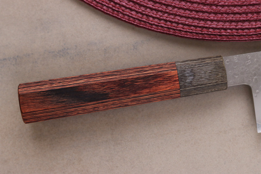 Coltello Bunka giapponese artigianale Hado Shiosai da 17 cm, lama in acciaio VG10, manico in legno di pakka