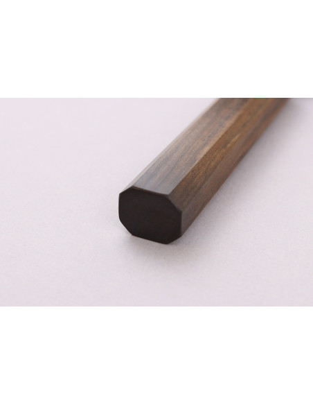 21 cm:n japanilainen käsityönä valmistettu Wusaki Hikari SLD -gyuto -veitsi, bubinga-kahva
