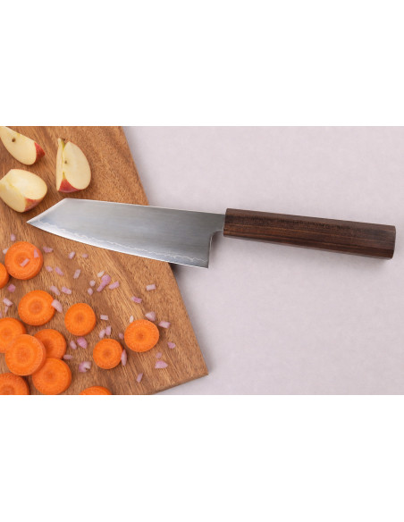 Faca santoku kiritsuke japonesa artesanal Wusaki Hikari SLD de 17,5 cm com cabo em bubinga