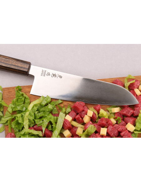 17 cm:n japanilainen käsityönä valmistettu Wusaki Hikari SLD -santoku-veitsi, bubinga-kahva