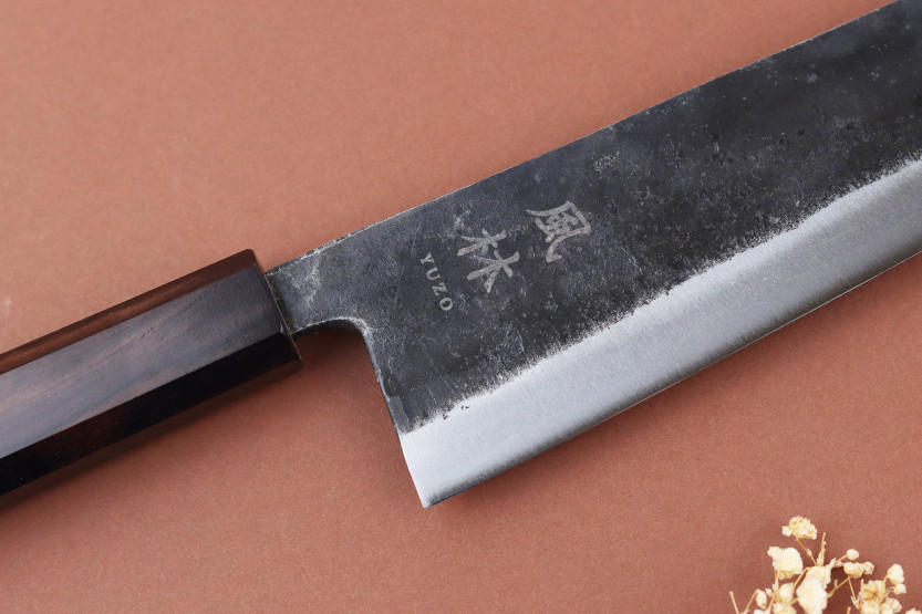 Håndlavet japansk kiritsuke gyuto -kniv, 21 cm, af Yuzo Shinju BS2