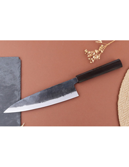 Håndlaget japansk gyuto -kniv, 21 cm, Yuzo Shinju BS2
