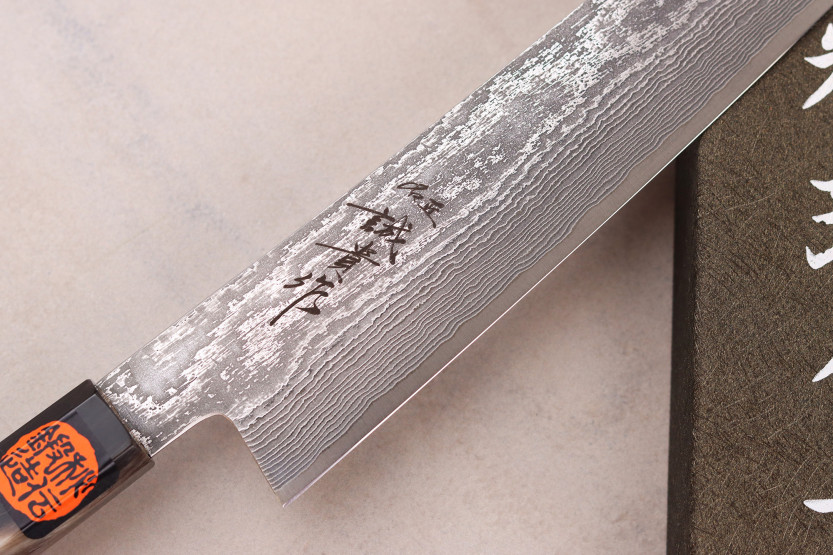 Håndlavet japansk sujihiki -kniv, 27 cm, af Shigeki Tanaka, SG2 Kurozome Damask, ibenholt