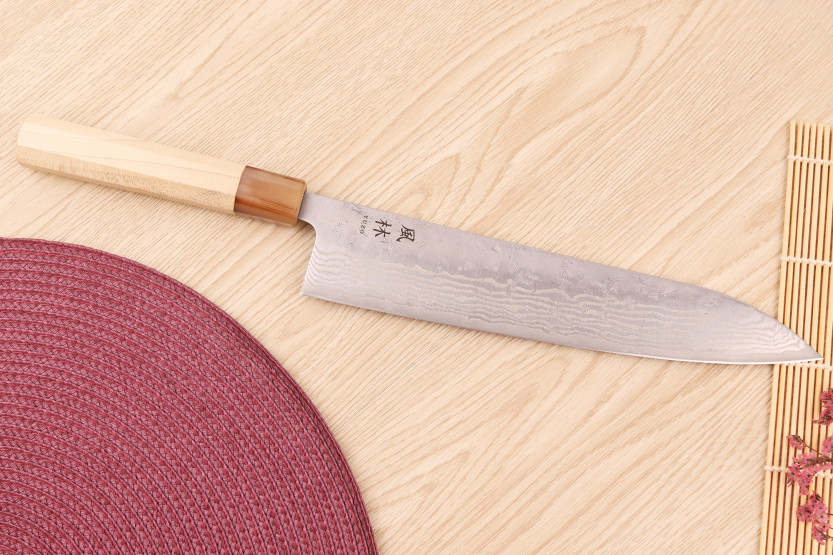 Cuchillo de chef japonés artesanal Yuzo Haruto Damas de 24 cm