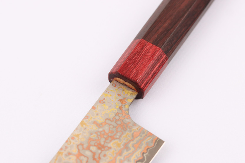 Handgefertigtes japanisches Kochmesser 18 cm von Takeshi Saji, VG10 Rainbow Nashiji