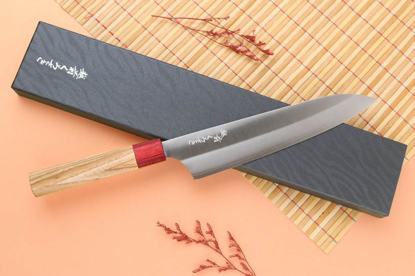 Makoto Kurosaki Ryusei VG7:n käsintehty japanilainen kok k iveitsi, 21 cm