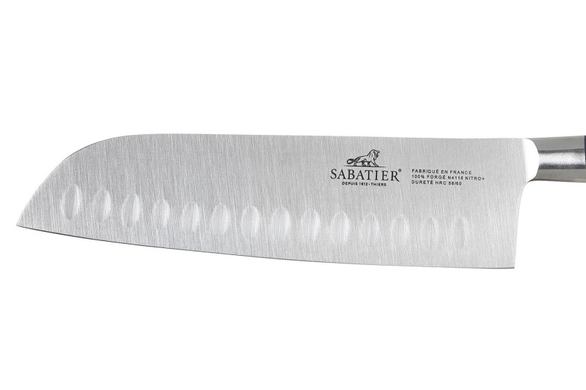 Sabatier Idéal Santoku-kniv, Abysse-blå, 100 % smidd, bladlengde 18 cm