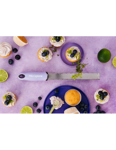 Microplane Premium Pop of Colour-rivejern med lavendelblomst – 20,3 cm