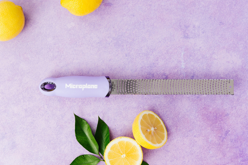 Ralador e descascador Microplane Premium Pop of Colour Flor de Lavanda - 20,3 cm