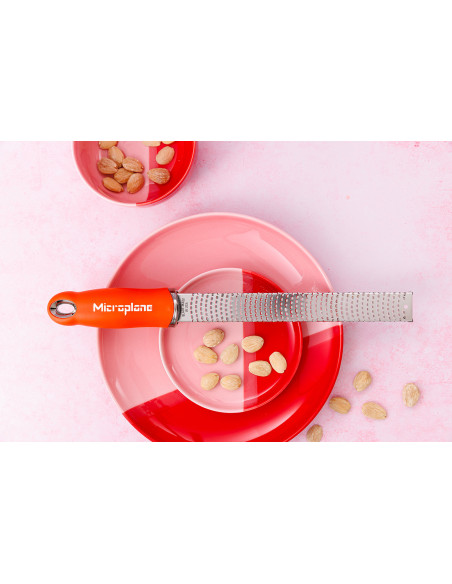 Microplane Premium Pop of Colour Zestenreibe in Blutorange – 20,3 cm