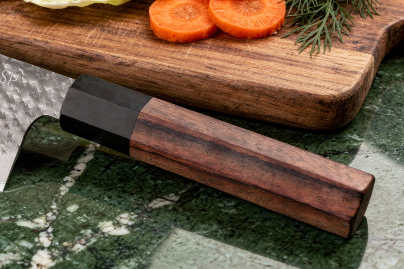 16.5 cm Handcrafted Japanese Nakiri Knife by Yu Kurosaki Kokusen AS, Hammered Finish