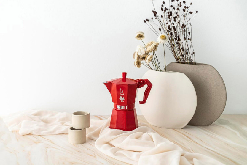 Italiensk kaffetrakter Bialetti Moka Exclusive, rød