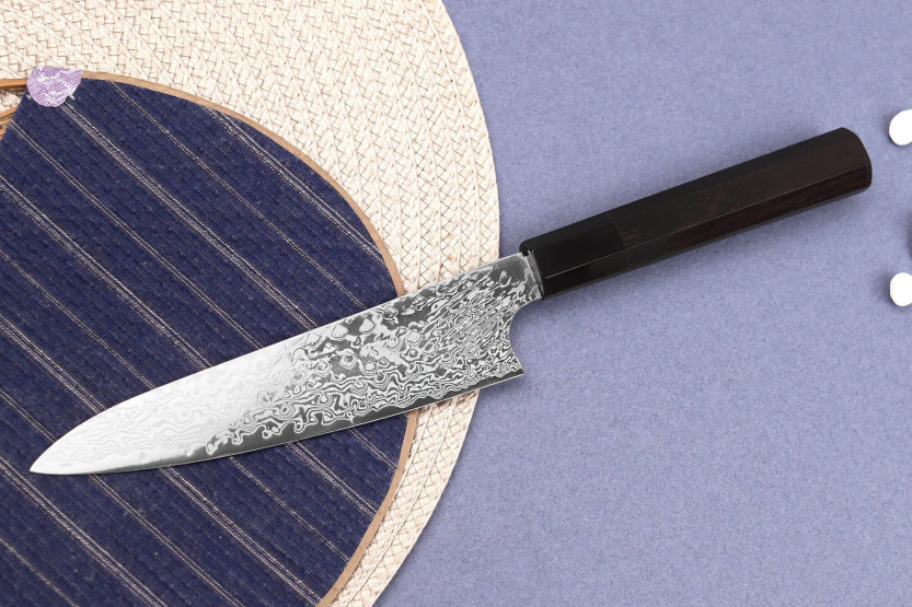 Faca universal japonesa artesanal Hatsukokoro Ginga Damas, de 15 cm, com cabo em ébano
