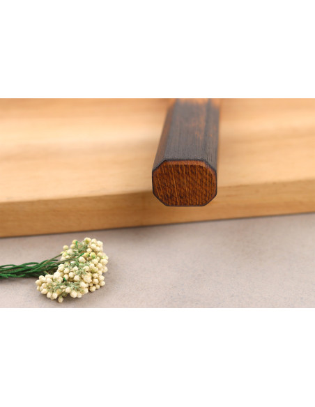 Handgjord japansk nakiri-kniv, 17 cm, Wusaki Yaketa, VG10-damaststål, bränd ek