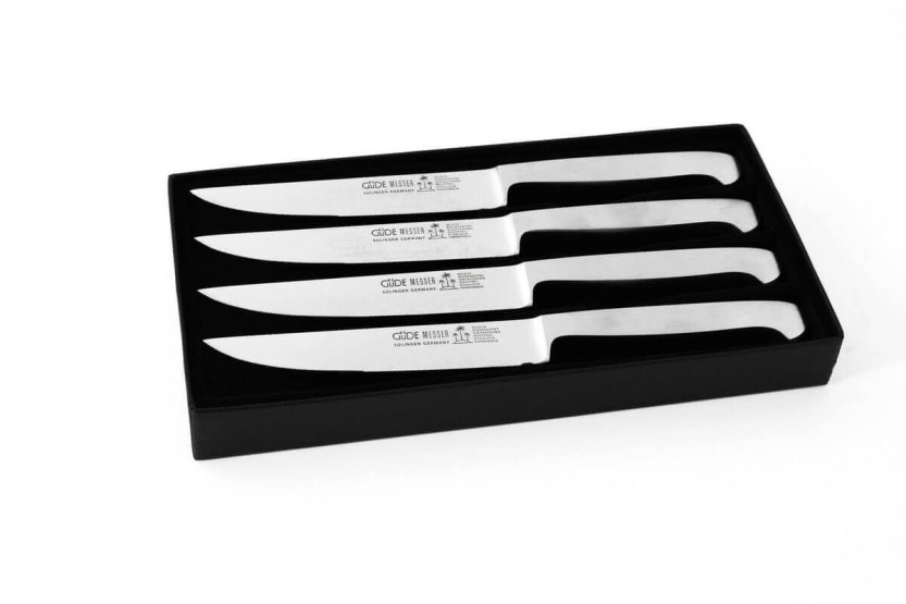 Set med 4 Kappa GÜDE stekknivar 12cm
