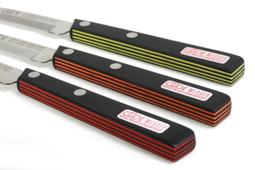 GÜDE Cuchillo de mesa universal 10cm mango microdentado negro/rojo
