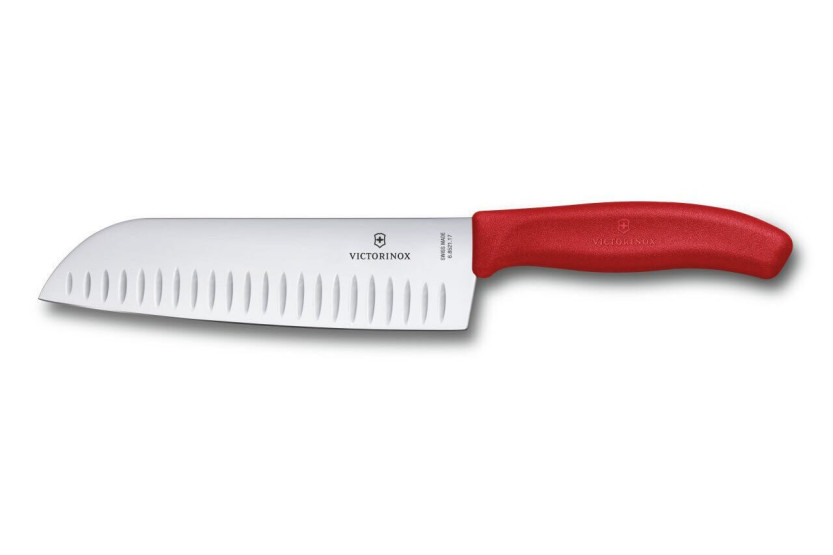 santokumesser mit Kullen Kullenschliff Victorinox SwissClassic rot 17cm