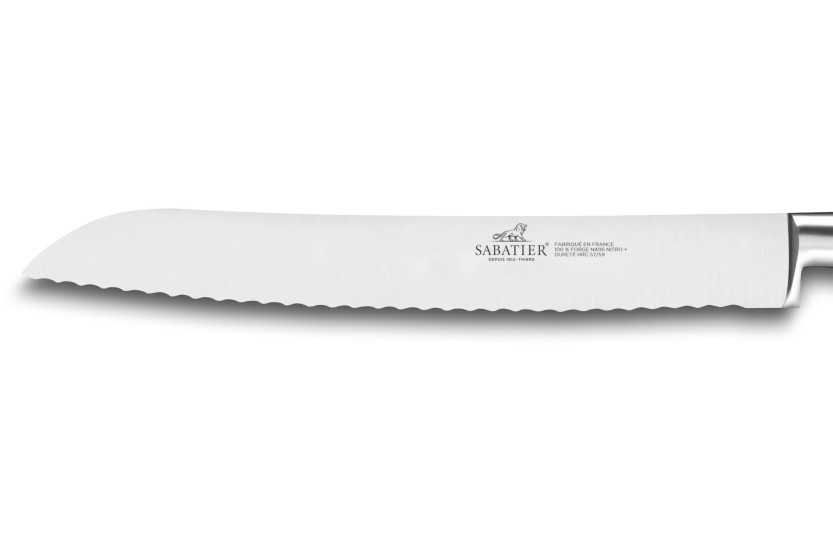 Sabatier Perigord smedet Brødkniv 20 cm savtakket blad valnøddehåndtag