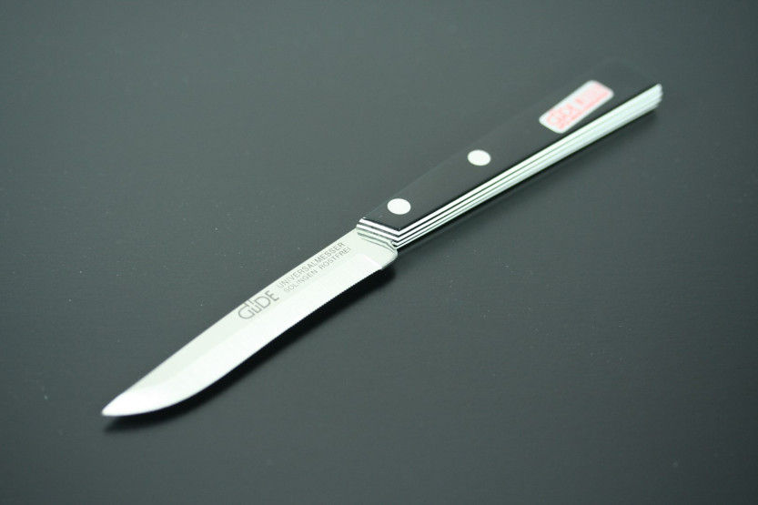 GÜDE Coltello da tavola universale 10 cm microseghettato manico bianco/nero