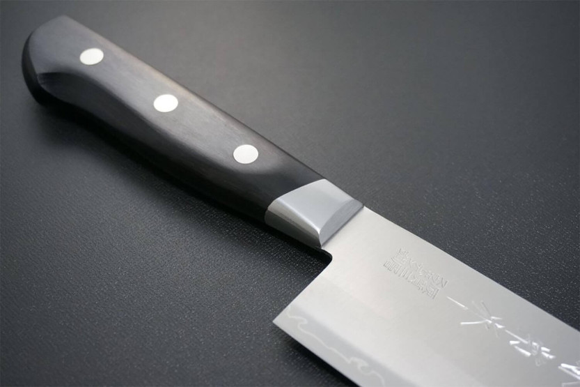 Faca Nakiri japonesa Japan Kanetsune 16,5cm aço Sandvik
