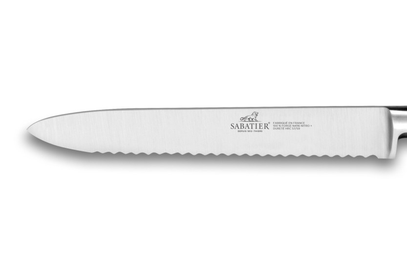 Universalmesser SABATIER Provençao 100% geschmiedet gezackt 12cm Olivenholz