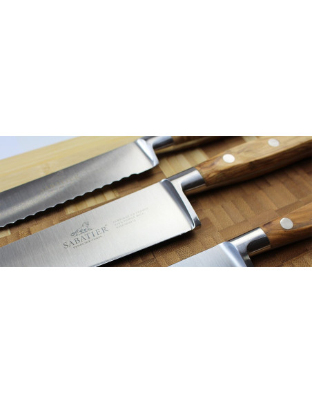 SABATIER Provençao 100% smidd tandad 12 cm Allkniv i olivträ