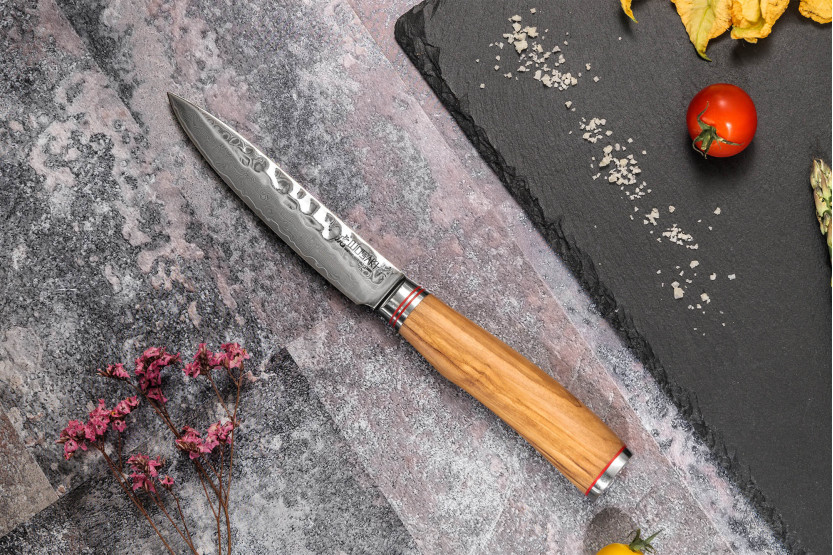 Sett med 3 Wusaki Damascus 10Cr-kniver i oliventre Kokk + Universal + Kontor