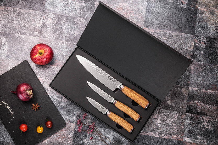 Conjunto de 3 facas de madeira de oliveira Wusaki Damascus 10Cr Chef + Universal + Escritório
