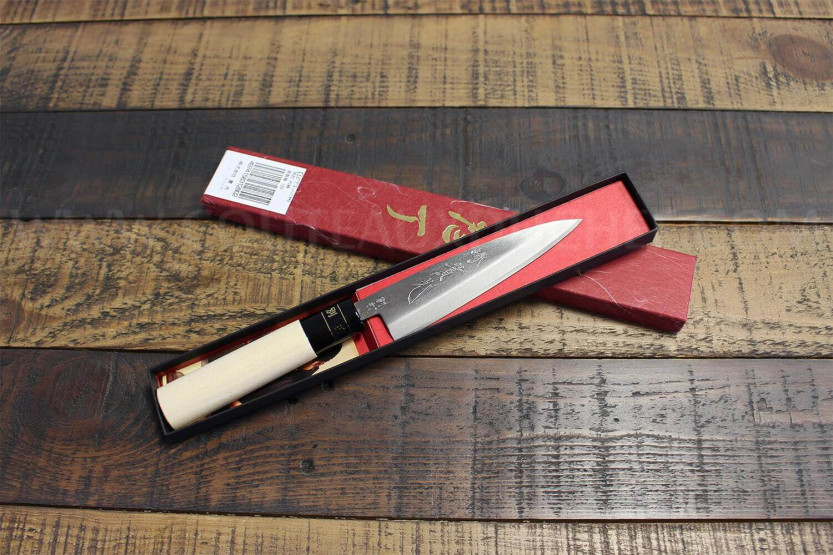 Faca japonesa tradicional JIKKO Betsuuchi Kaisaki com 12 cm de lâmina em aço branco e cabo em magnólia