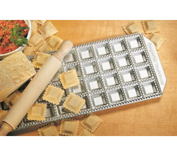 Molde para ravioli Imperia 36 peças quadradas 30x14cm - Acessórios para massas