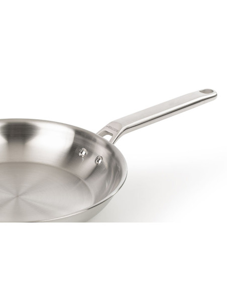 Arcos Samoa Inox-stekepanne i tri-ply
