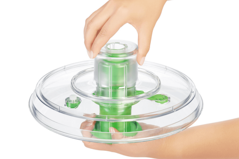 Centrífuga para saladas OXO verde, 26 cm