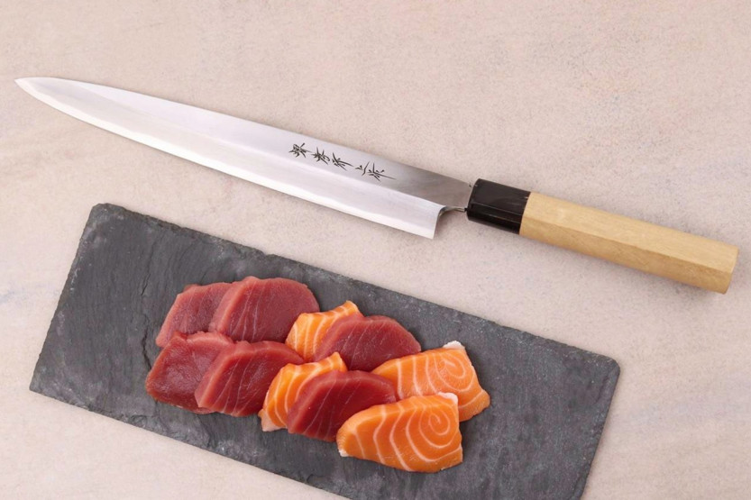 Handgefertigtes japanisches Yanagiba-Messer (27 cm) von Sakai Takayuki Honkasumi für Linkshänder
