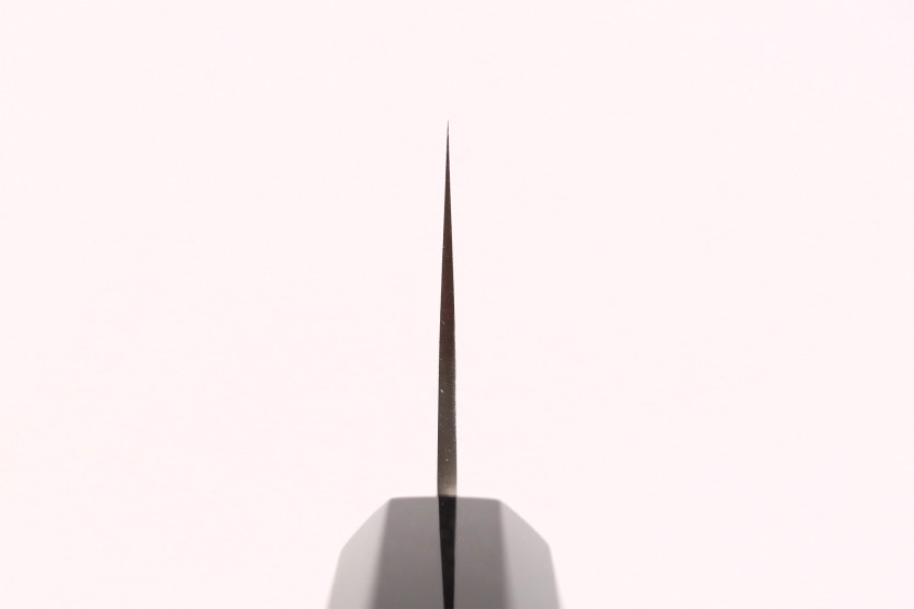 Håndlavet japansk Hatsukokoro Chromax santokukniv, 16,5 cm, med teak-skaft