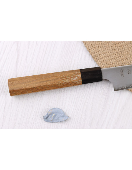 Coltello universale giapponese artigianale Hatsukokoro Chromax da 14 cm con manico in teak