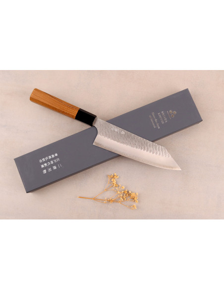Handgjord japansk bunka -kniv, 17 cm, Nigara Hamono, Migaki Tsuchime, SG2, teak