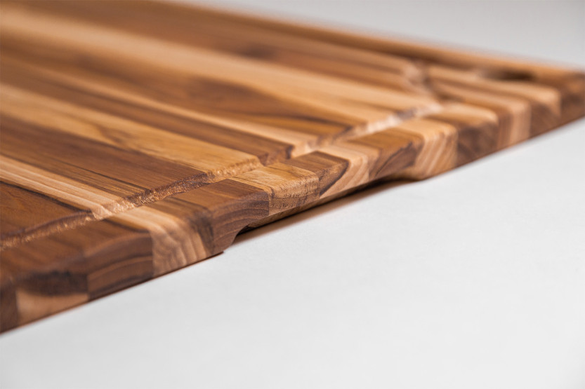 TeakHaus Marine skjærebrett i teak med renne, 46 x 36 x 2 cm