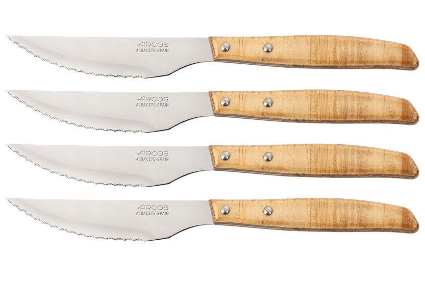 Set di 4 coltelli da bistecca Arcos con lama seghettata da 11 cm