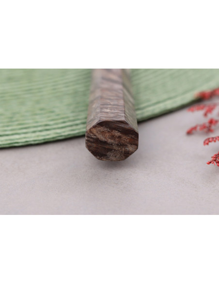 Faca universal japonesa artesanal de 14 cm da Nigara Hamono Anmon Damascus SG2