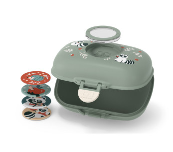 Monbento Gram Snackbox – grüner Waschbär 2